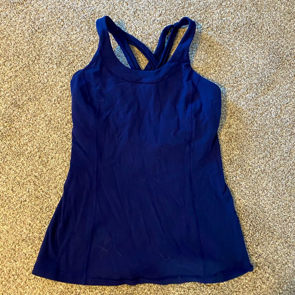 lululemon navy tank top w/ built-in bra size 10